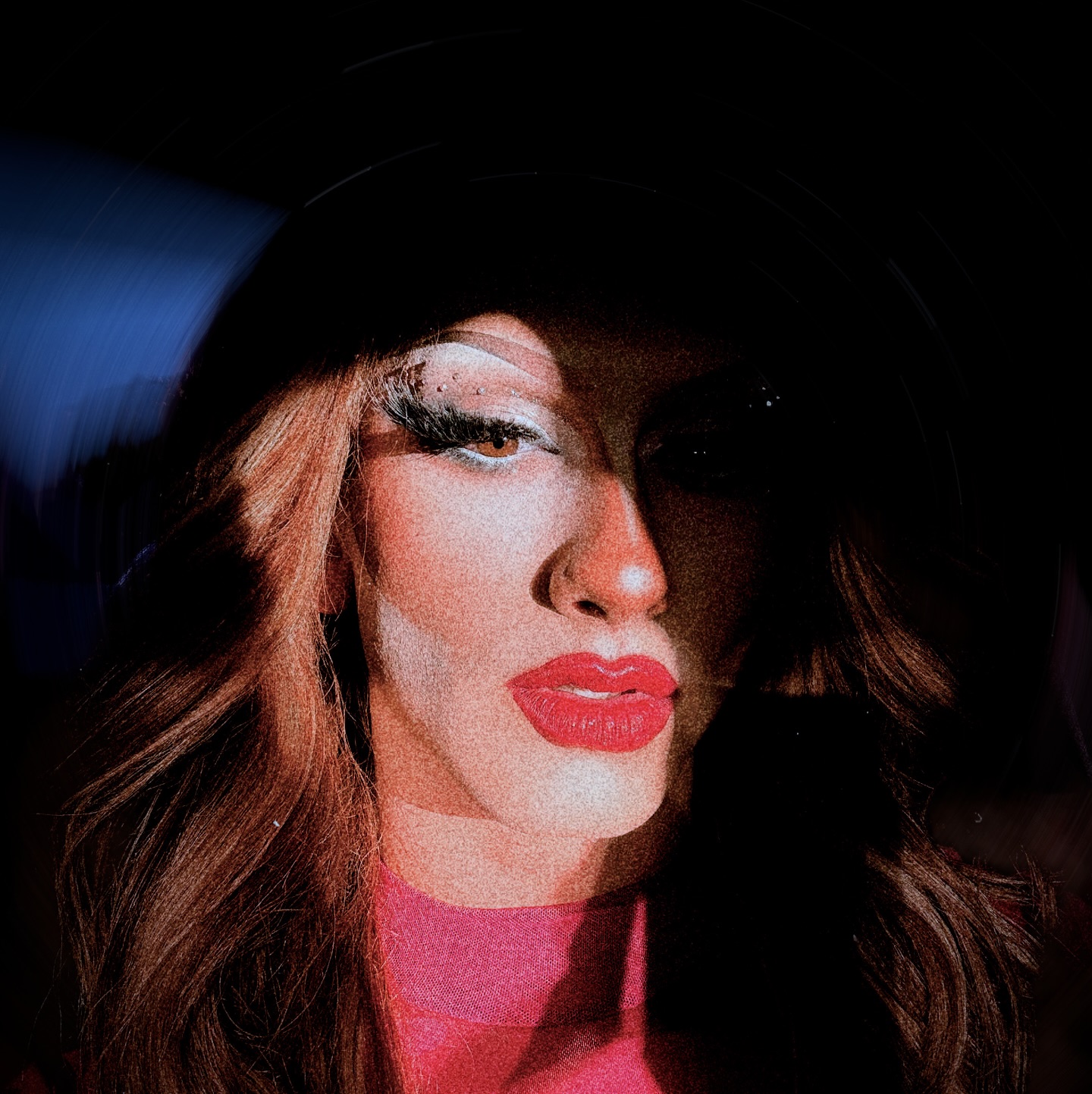 Oscura, feroz y absolutamente mía.
#rupaulsdragrace #followme #makeup #art
#dragrace #fashion #dragperfection #hairstyle
#lookoftheday #httq #localqueen #welovequeens #madrid #mikaellabitch #transformation #wig #fishy
#gaymadrid #queerty #dragartist #hailtothequeens
#dragqueensofinstagram #dragqueensforabettertomorrow #gaypride